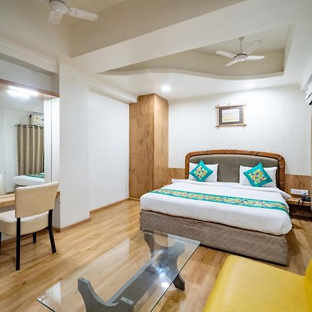 Hotel Treebo Kamal Regency Bhopal Zewnętrze zdjęcie