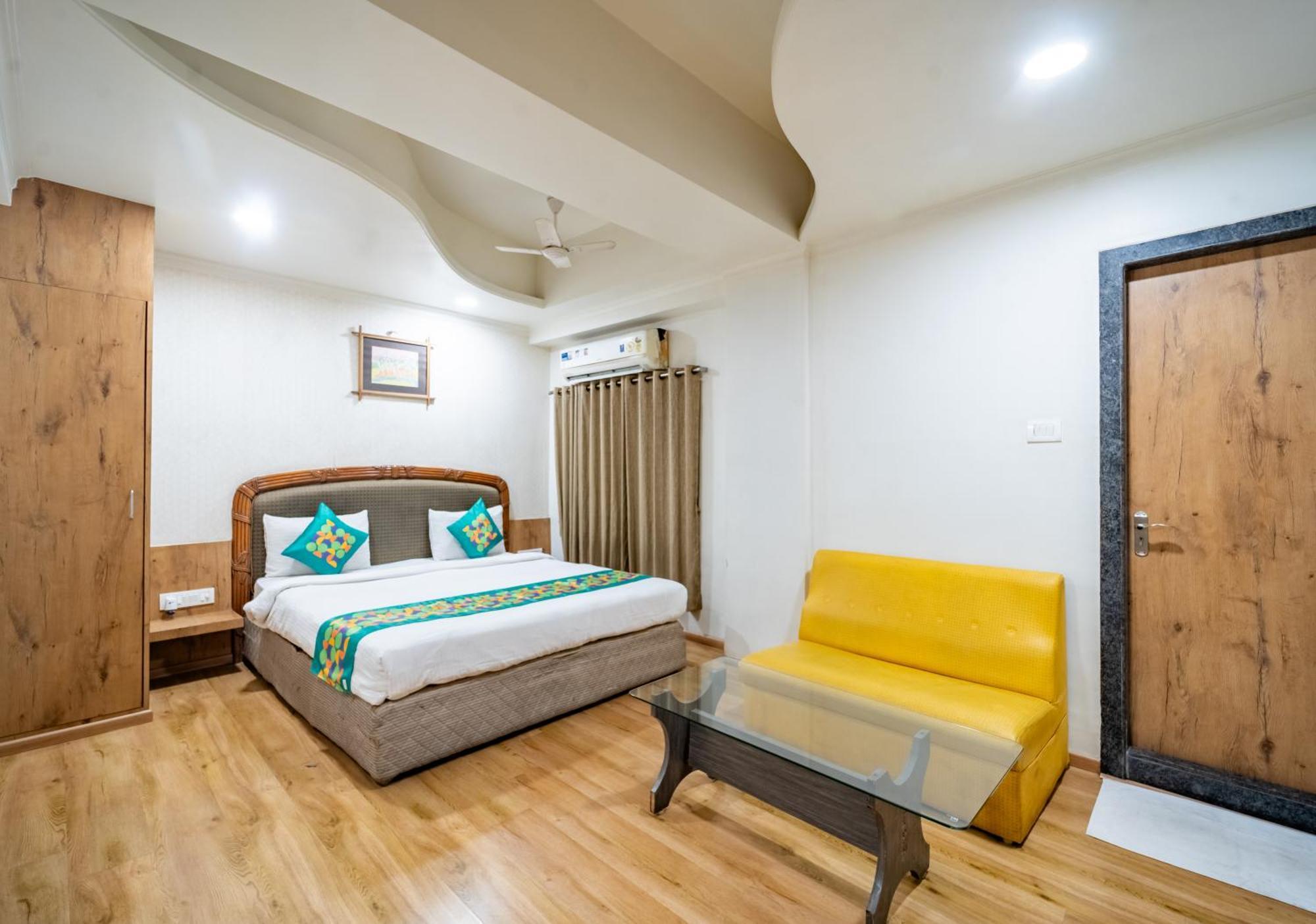 Hotel Treebo Kamal Regency Bhopal Zewnętrze zdjęcie