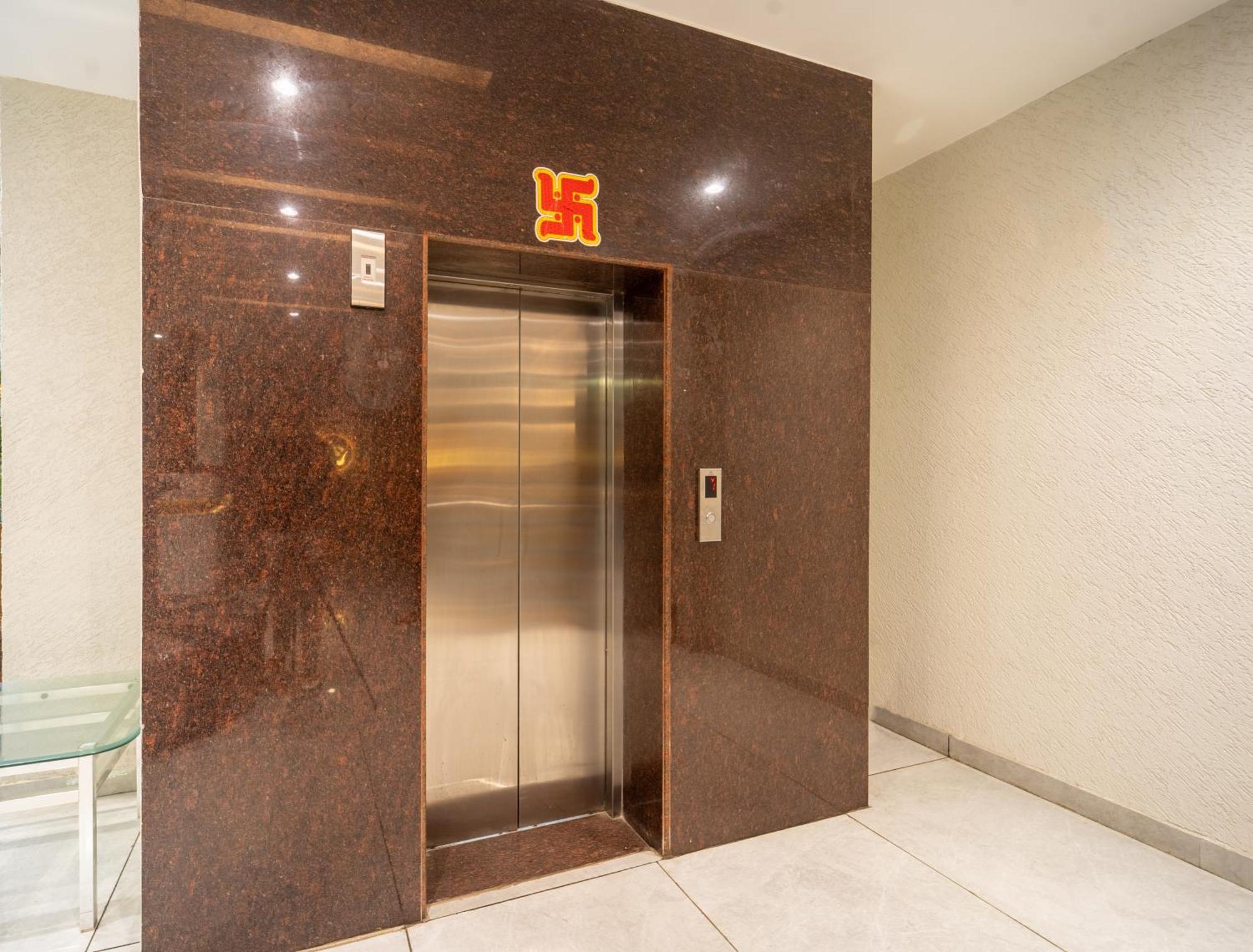 Hotel Treebo Kamal Regency Bhopal Zewnętrze zdjęcie