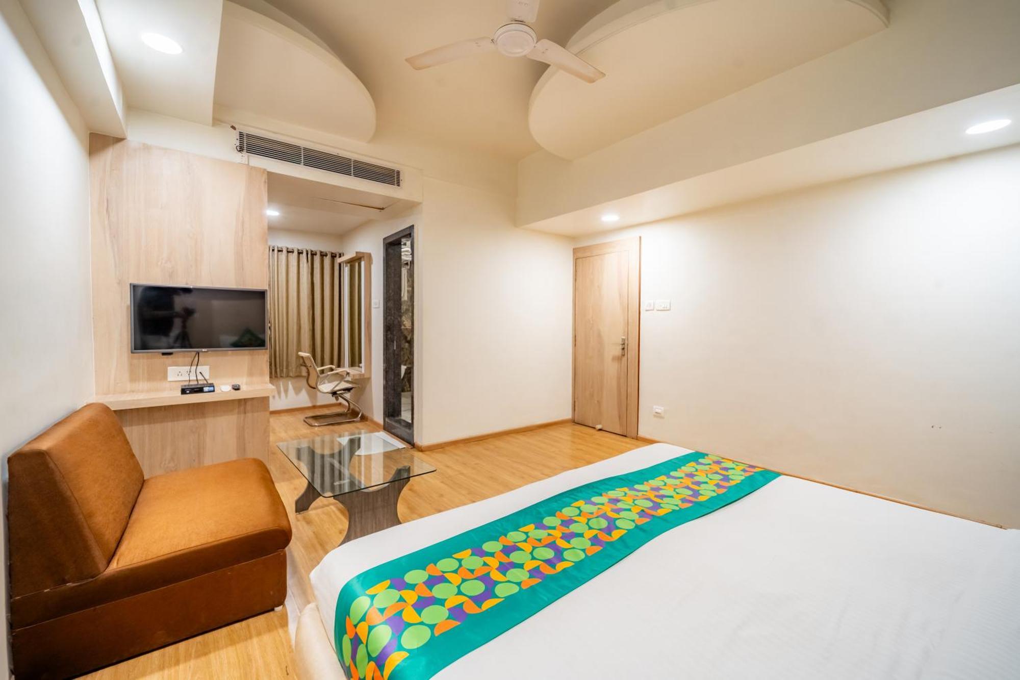 Hotel Treebo Kamal Regency Bhopal Zewnętrze zdjęcie