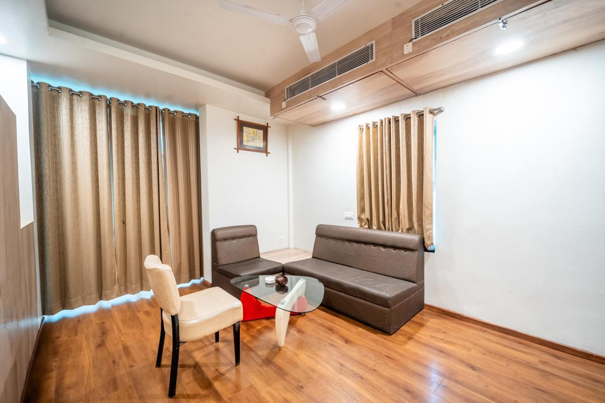 Hotel Treebo Kamal Regency Bhopal Zewnętrze zdjęcie